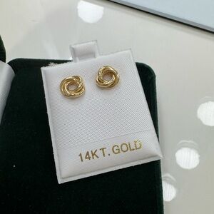 Elegant 14k Gold Knot Earrings